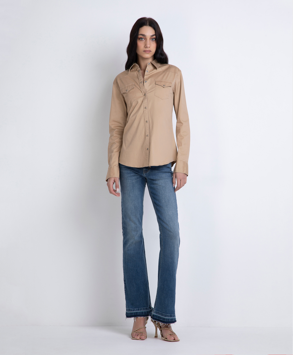Markup Donna Camicie & Bluse Camicia in bull con tasche applicate