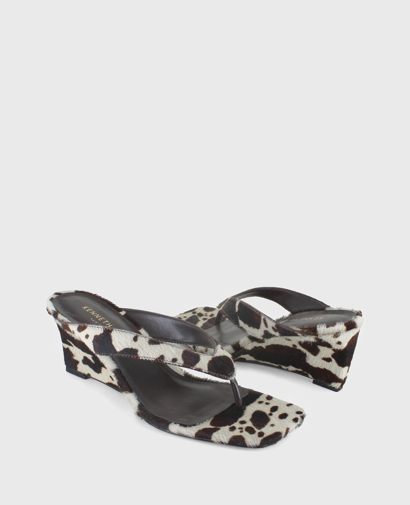 Kenneth Cole Reaction Shoes Susannah sandali con zeppa marrone multi