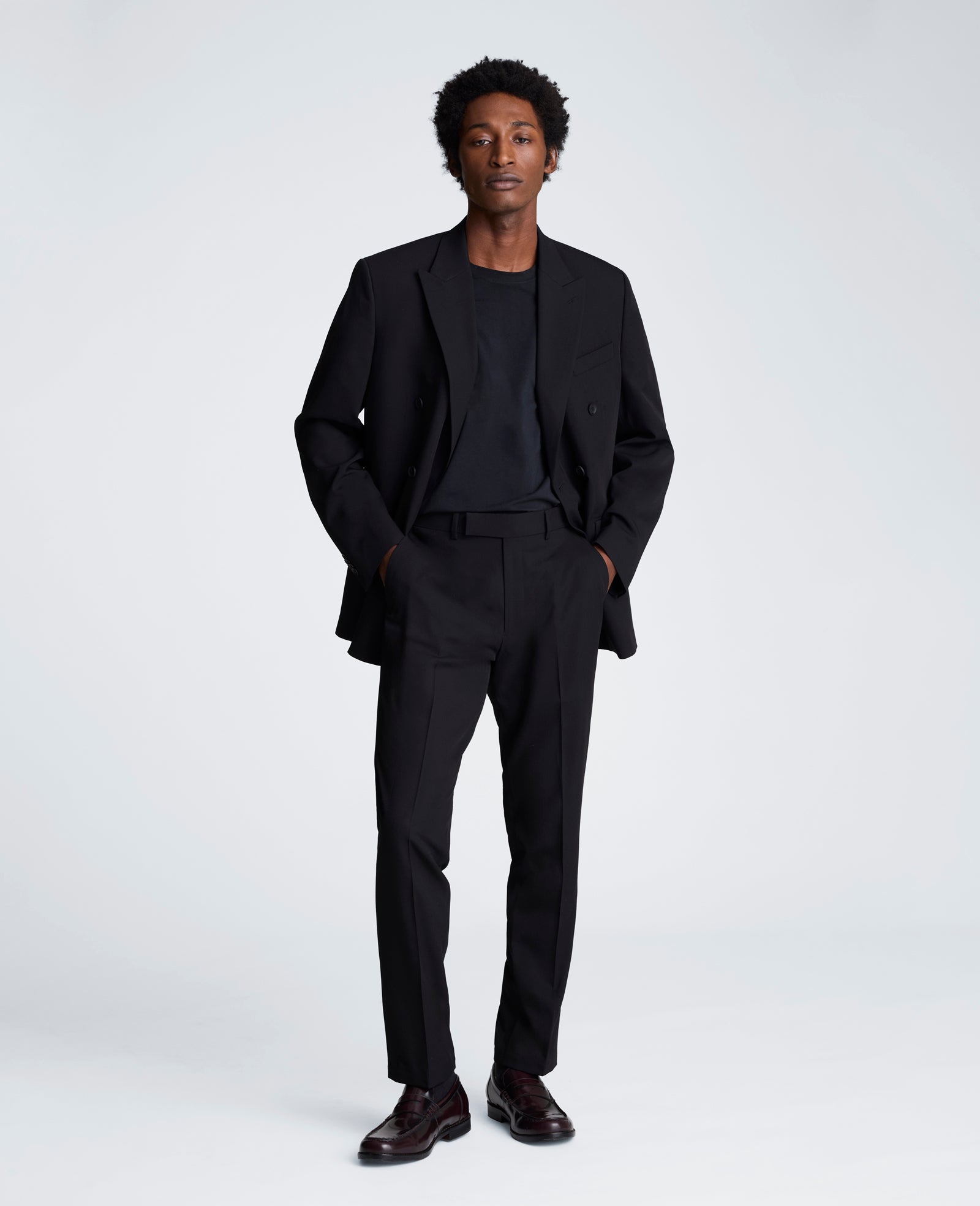 Kenneth Cole Reaction Clothing Ready Flex Slim-Fit Double-Breasted Suit completo nero slim fit