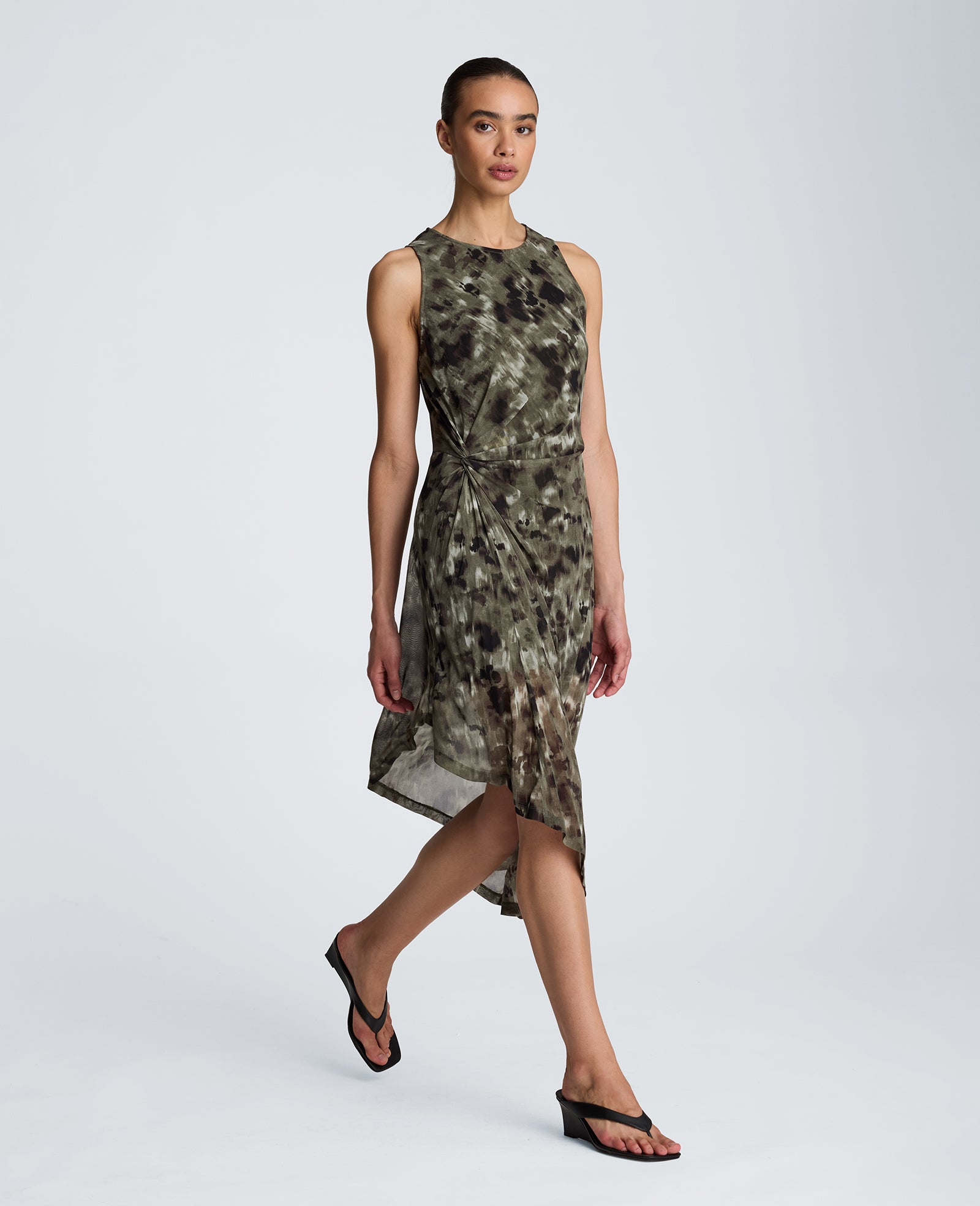 Kenneth Cole Reaction Clothing Asymmetrical Hem Midi Dress abito midi verde fantasia