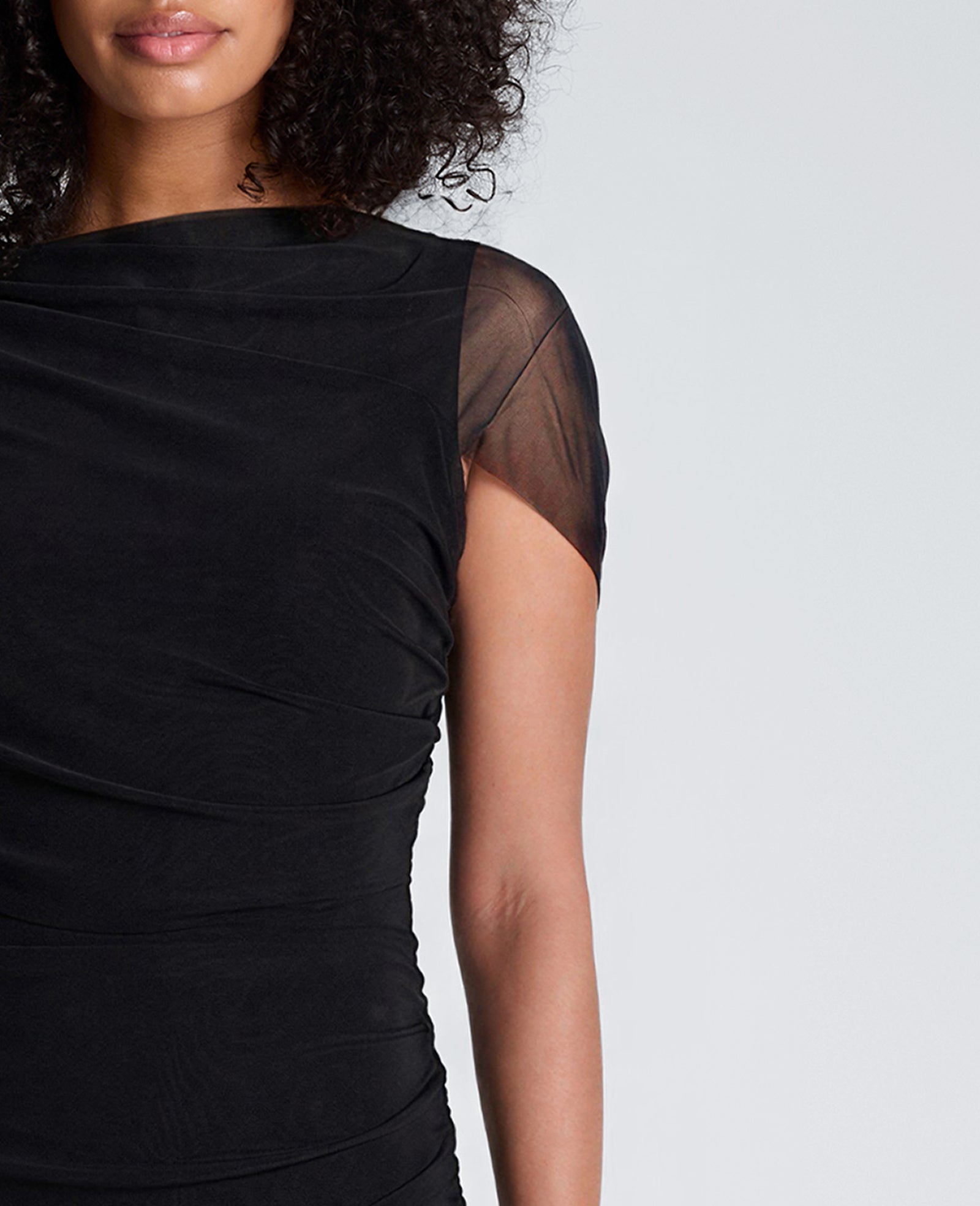 Kenneth Cole Reaction Clothing Sheer Overlay Maxi Dress abito lungo nero in tripla rete