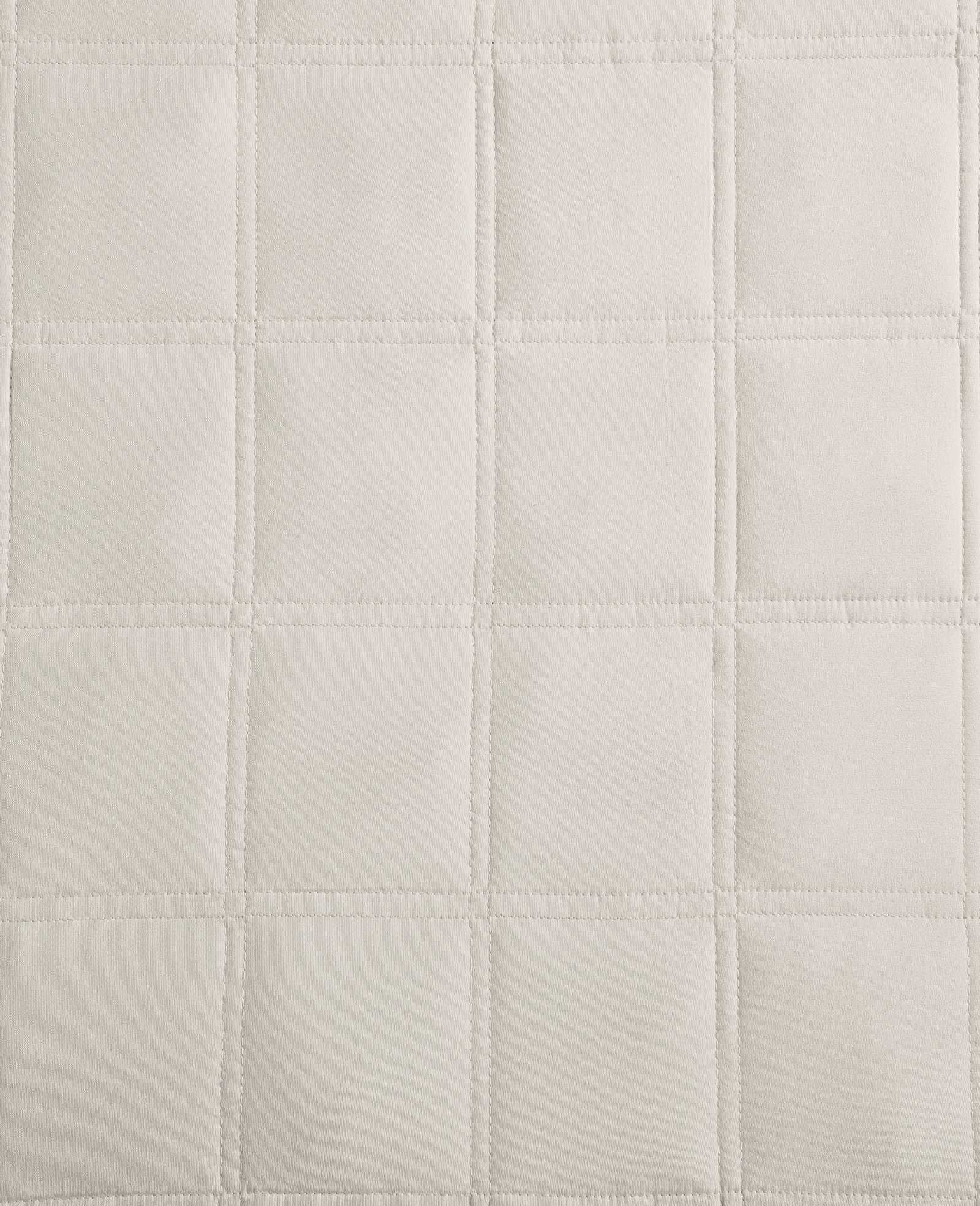 Kenneth Cole Reaction Home & Bedding Stonewashed Quilt Set set trapunta beige in poliestere leggero