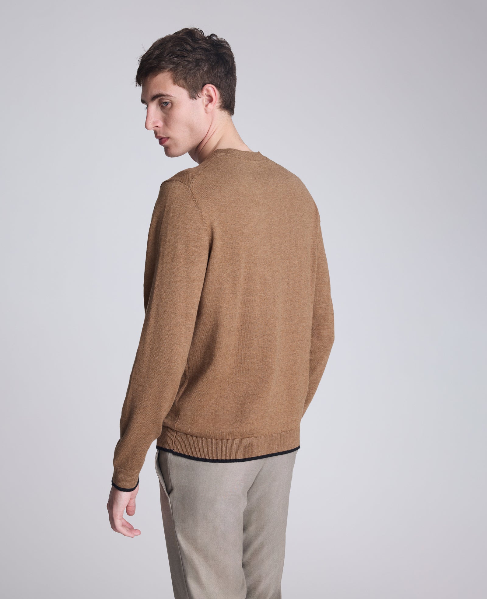 Kenneth Cole Reaction Clothing Crew Neck Sweater with Tipping Details maglione marrone