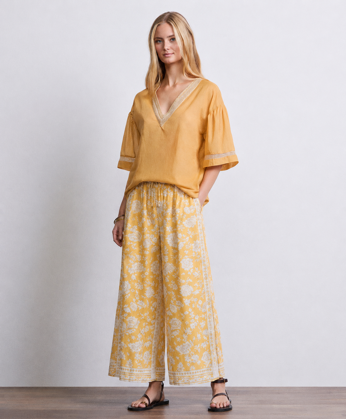 Markup Donna Jeans & Pantaloni Pantapalazzo fiorato
