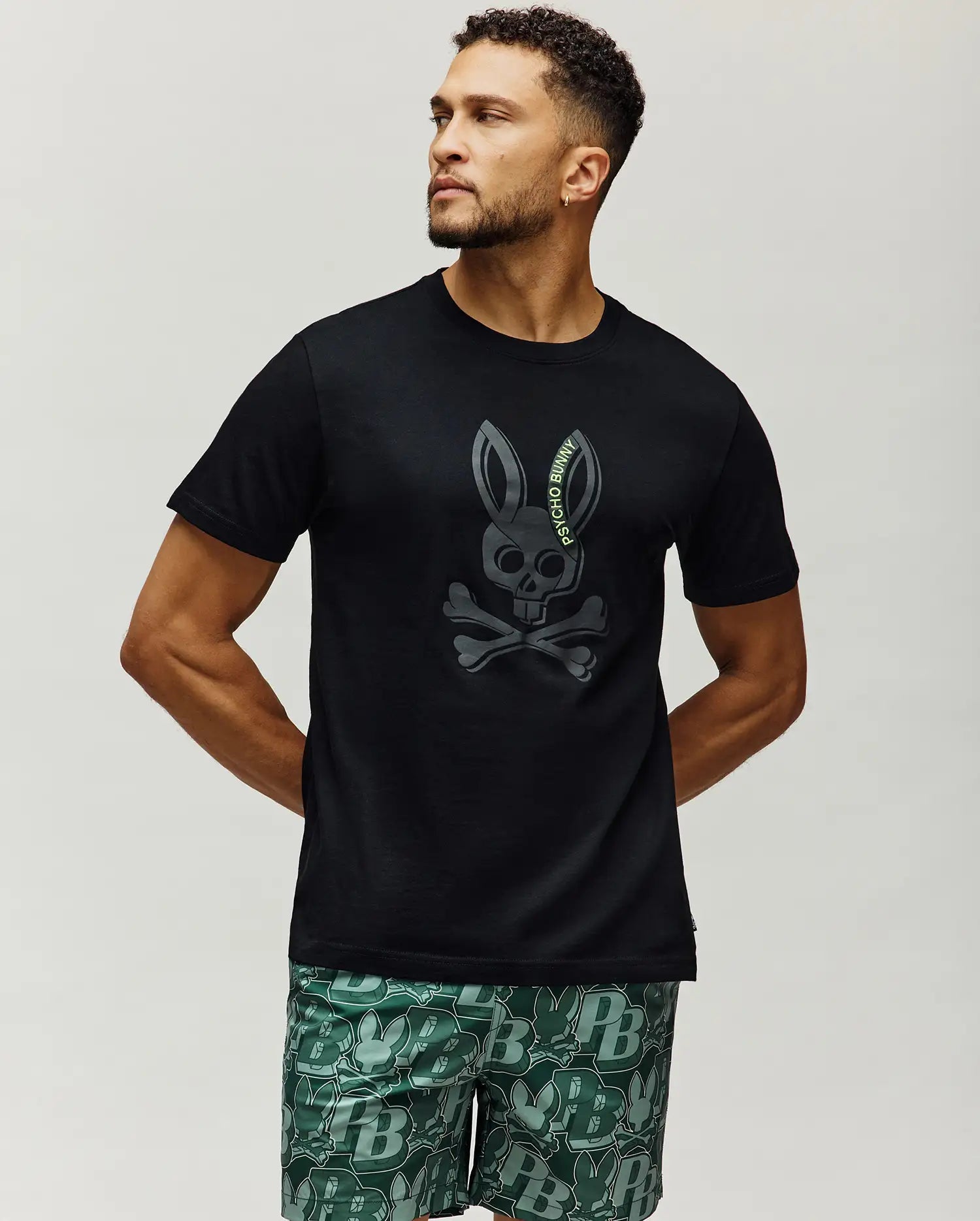 Psycho Bunny Men's Tees Serge Embroidered Bunny Graphic Tee t-shirt 001 Black in cotone Pima