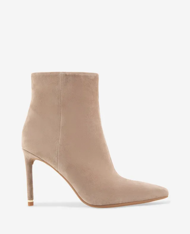 Kenneth Cole Reaction Shoes Quincy Suede Heel Ankle Boot stivaletti taupe in suede
