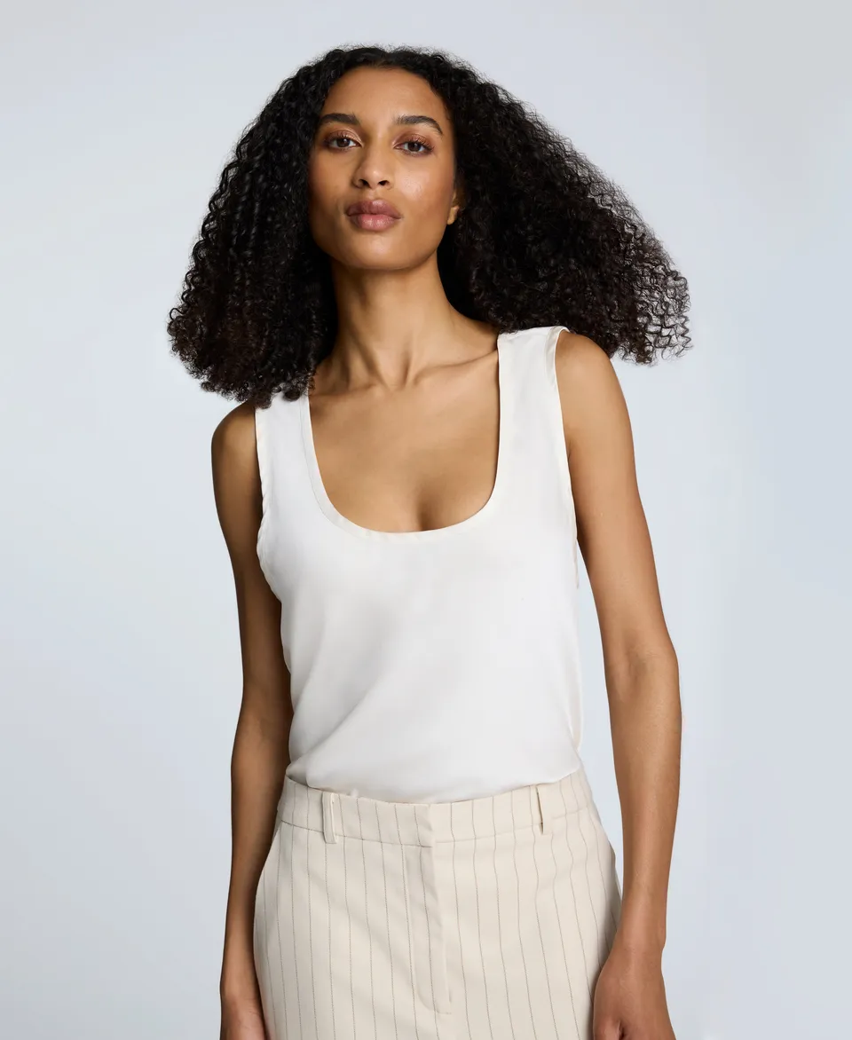Kenneth Cole Reaction Clothing Satin Scoop Neck Tank canotta Oyster XS in raso