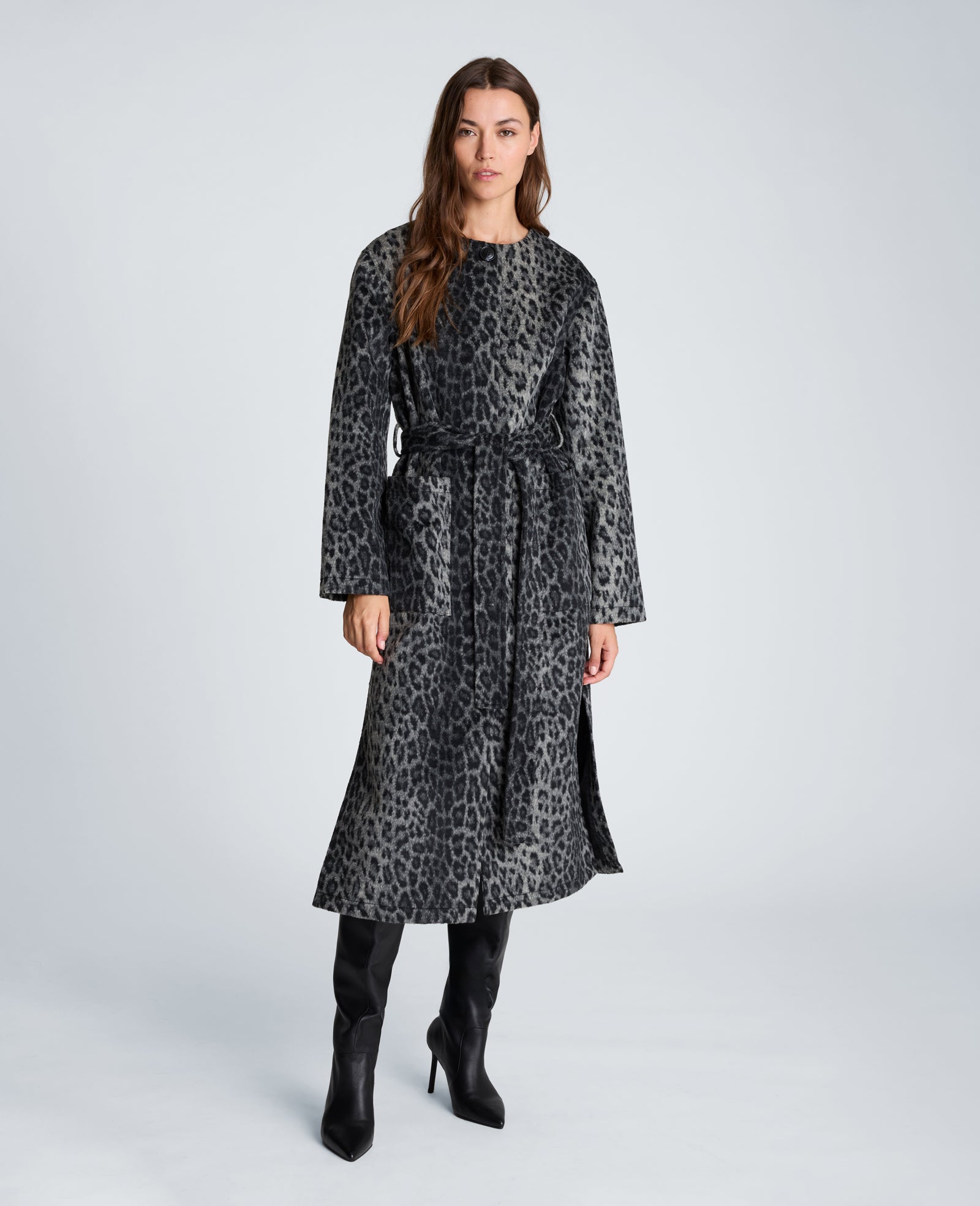 Kenneth Cole Reaction Clothing Jewel Neck Long Wool Wrap Coat cappotto nero leopardato