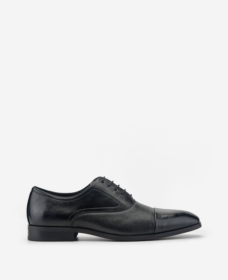 Kenneth Cole Reaction REACTION Hector Cap Toe Oxford scarpe nere
