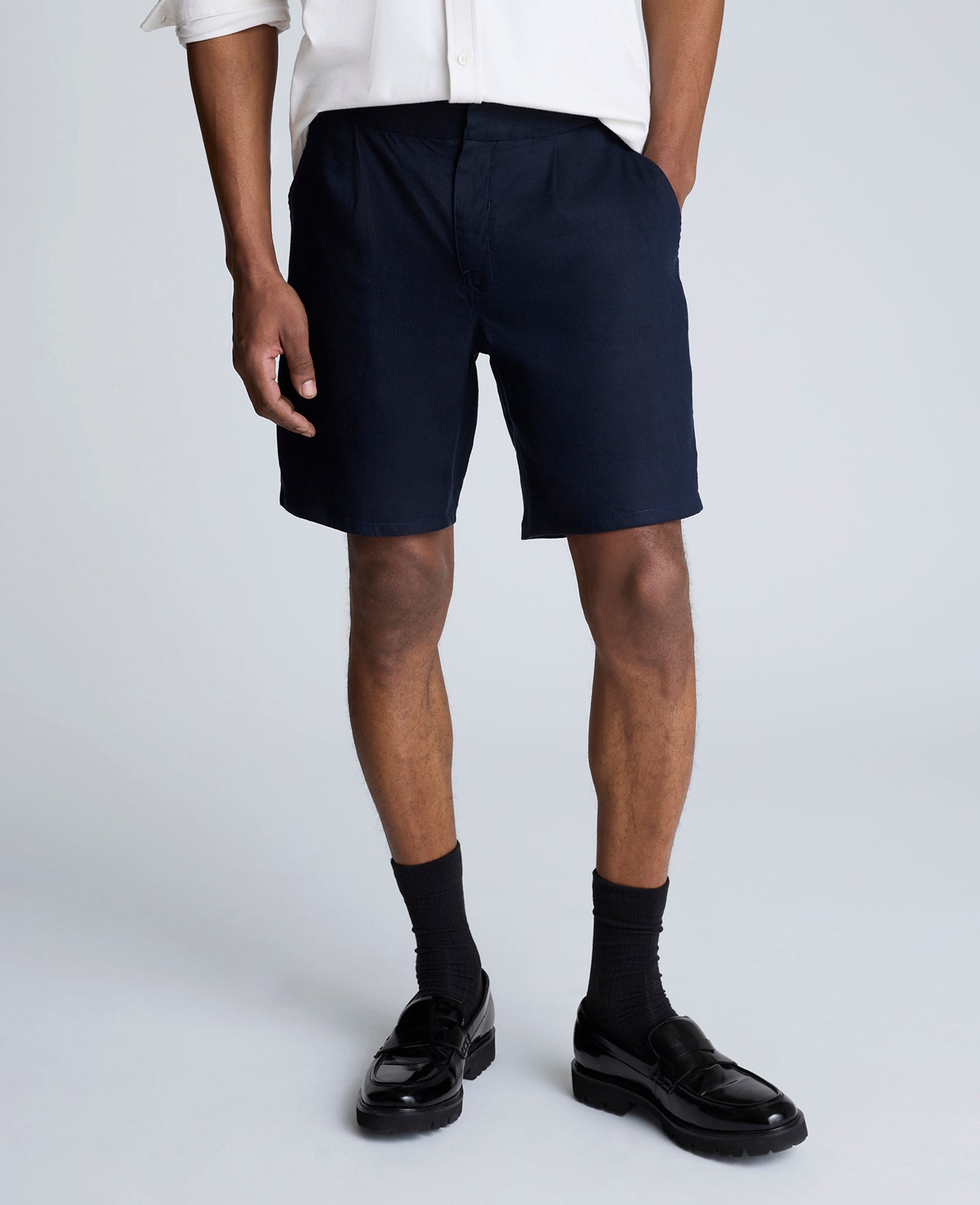 Kenneth Cole Reaction Performance Pleated Linen Short bermuda navy in lino