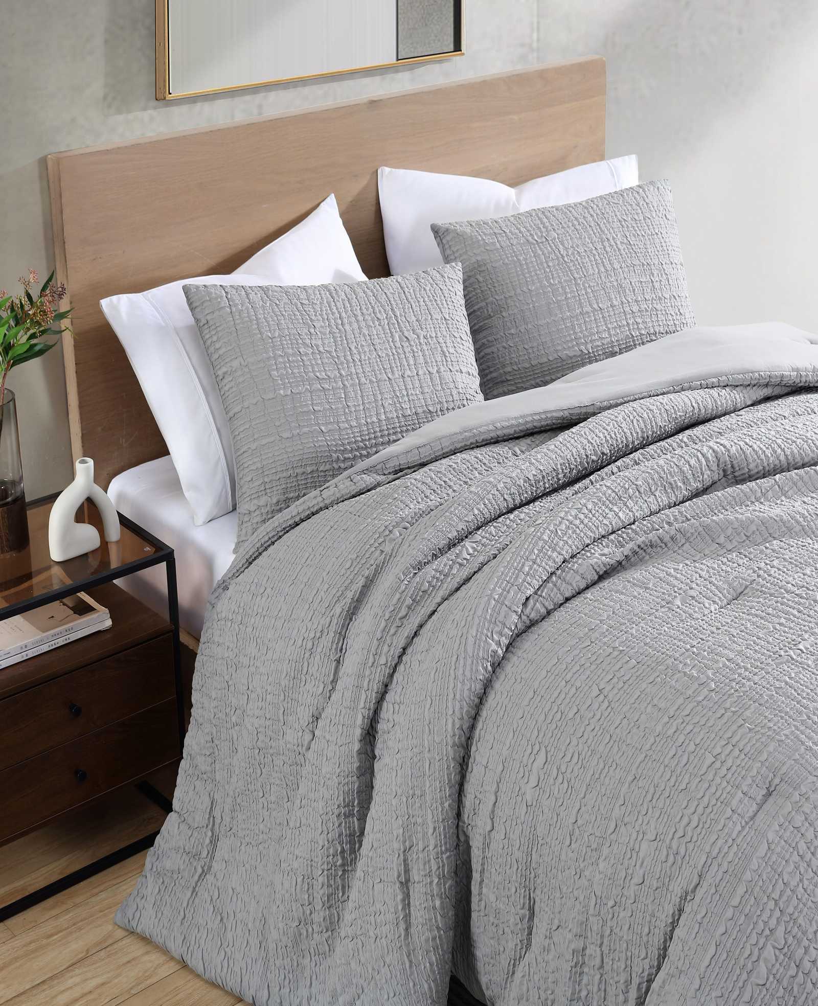 Kenneth Cole Reaction Home & Bedding Serenity Wavy Lines set copripiumino grigio