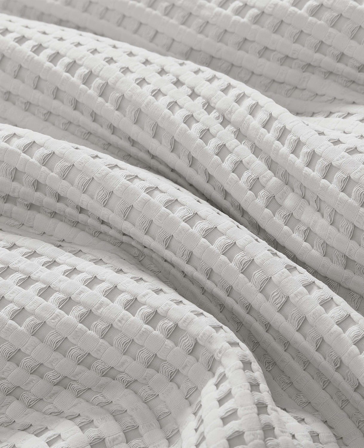 Kenneth Cole Reaction Home & Bedding Reversible Solid Grey Waffle Comforter Set copriletto grigio F/Q