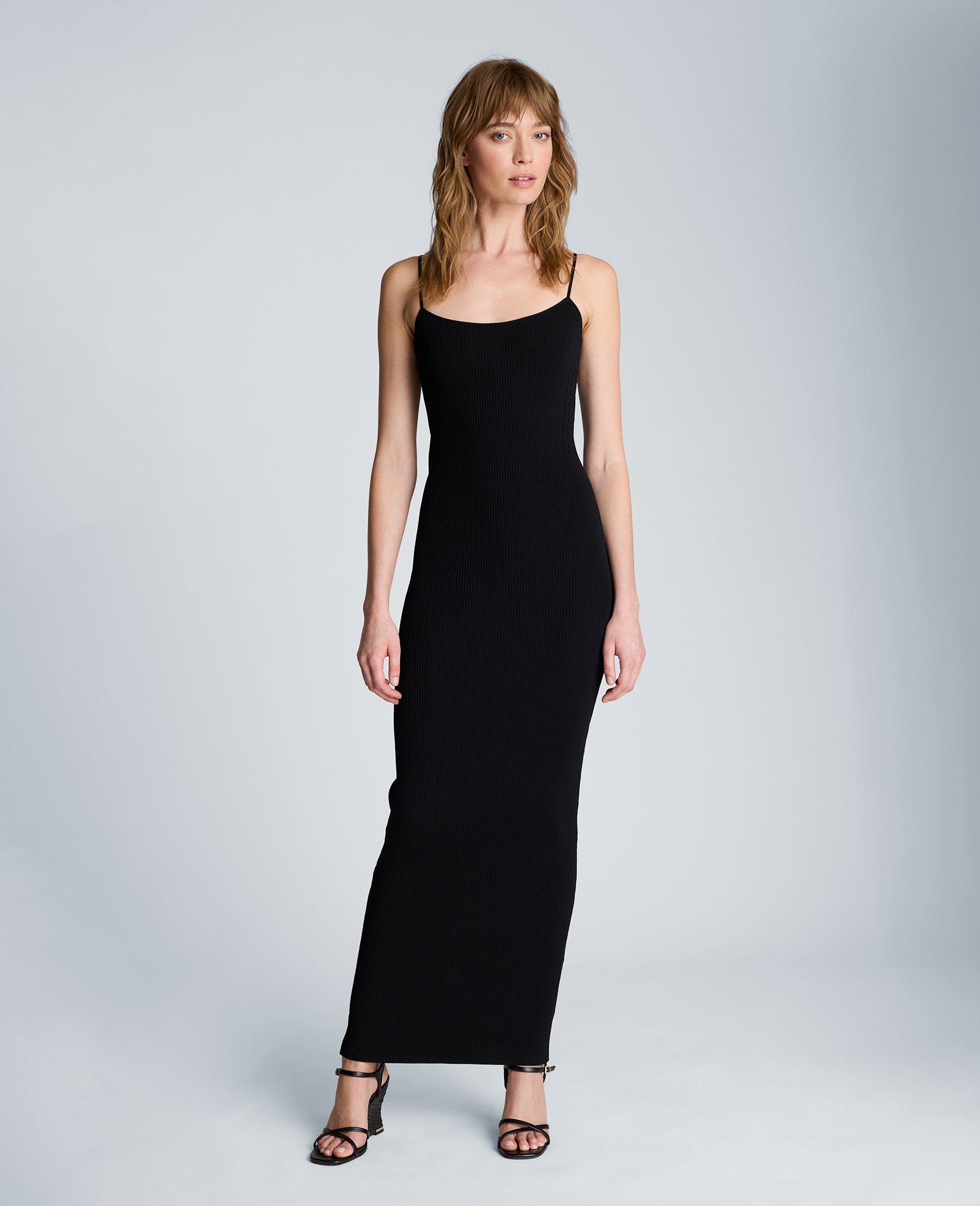 Kenneth Cole Reaction Clothing Ribbed Cami Sweater Dress abito nero lungo