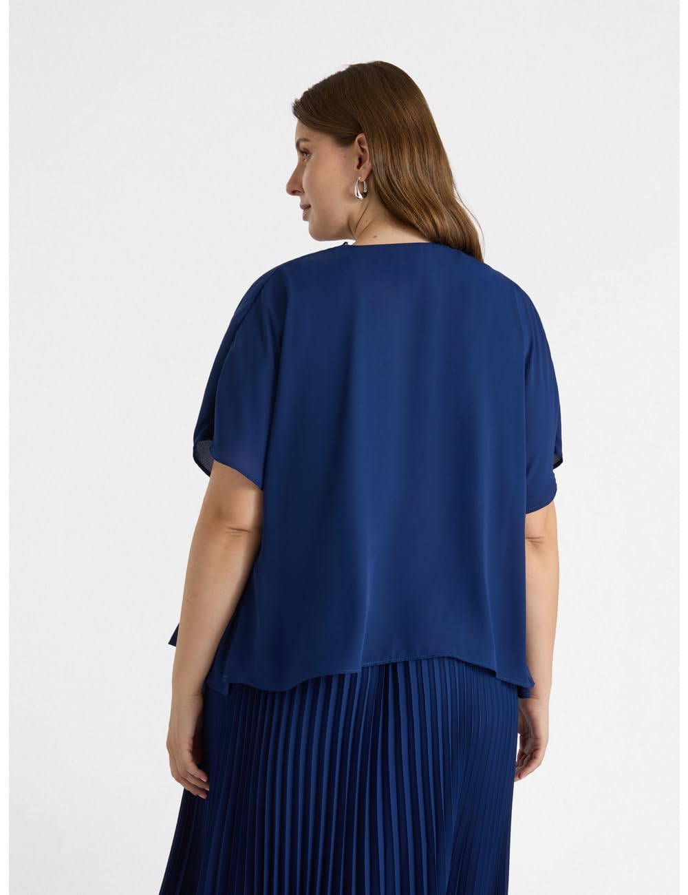 Fiorella Rubino Giacche e blazer Coprispalle in georgette curvy