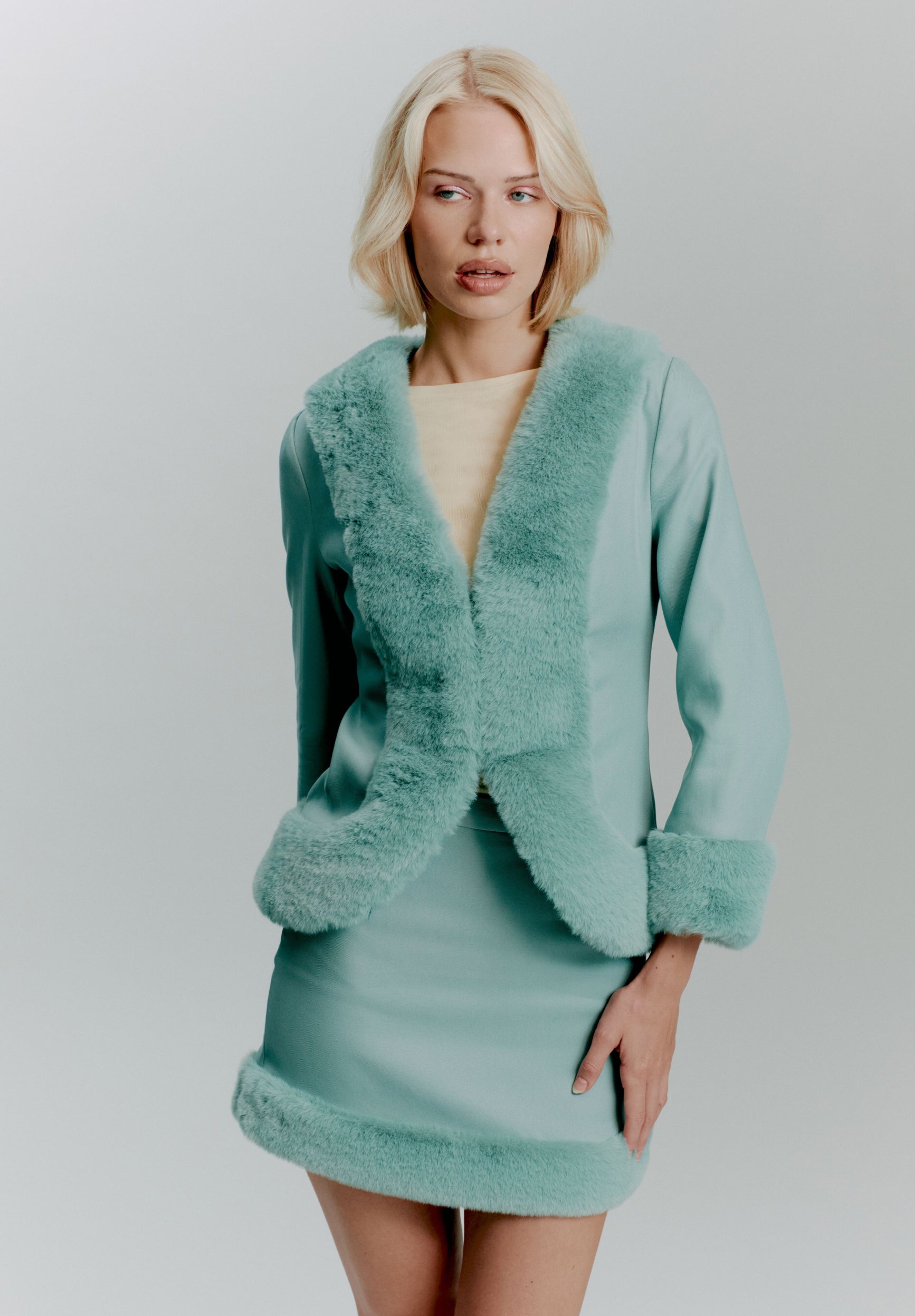 House Of Sunny Women's Jackets PLUSH TRIM TAILORED BLAZER blazer sartoriale con peluche
