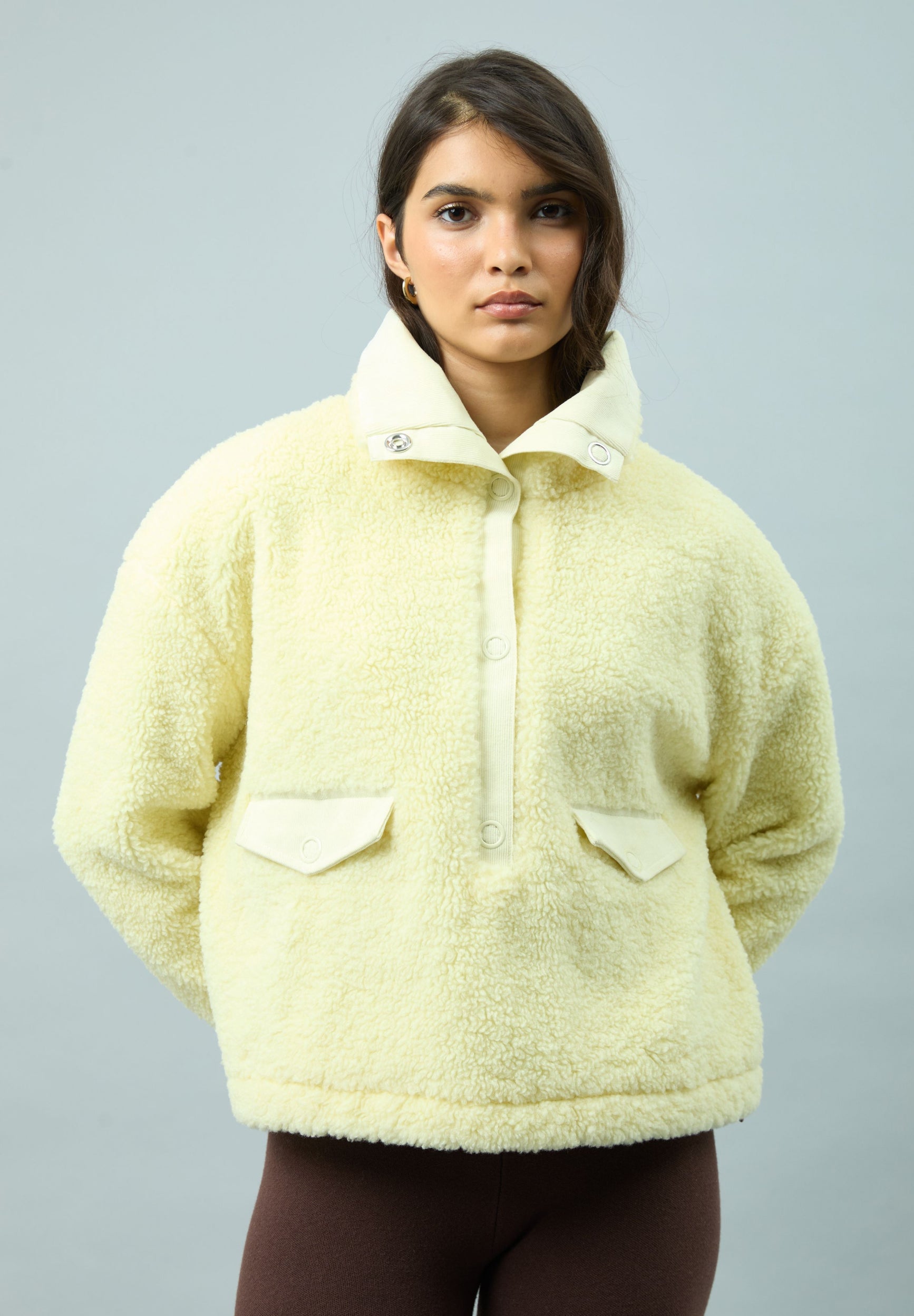 House Of Sunny Womens Tops Teddy Fleece Pullover felpa gialla sherpa