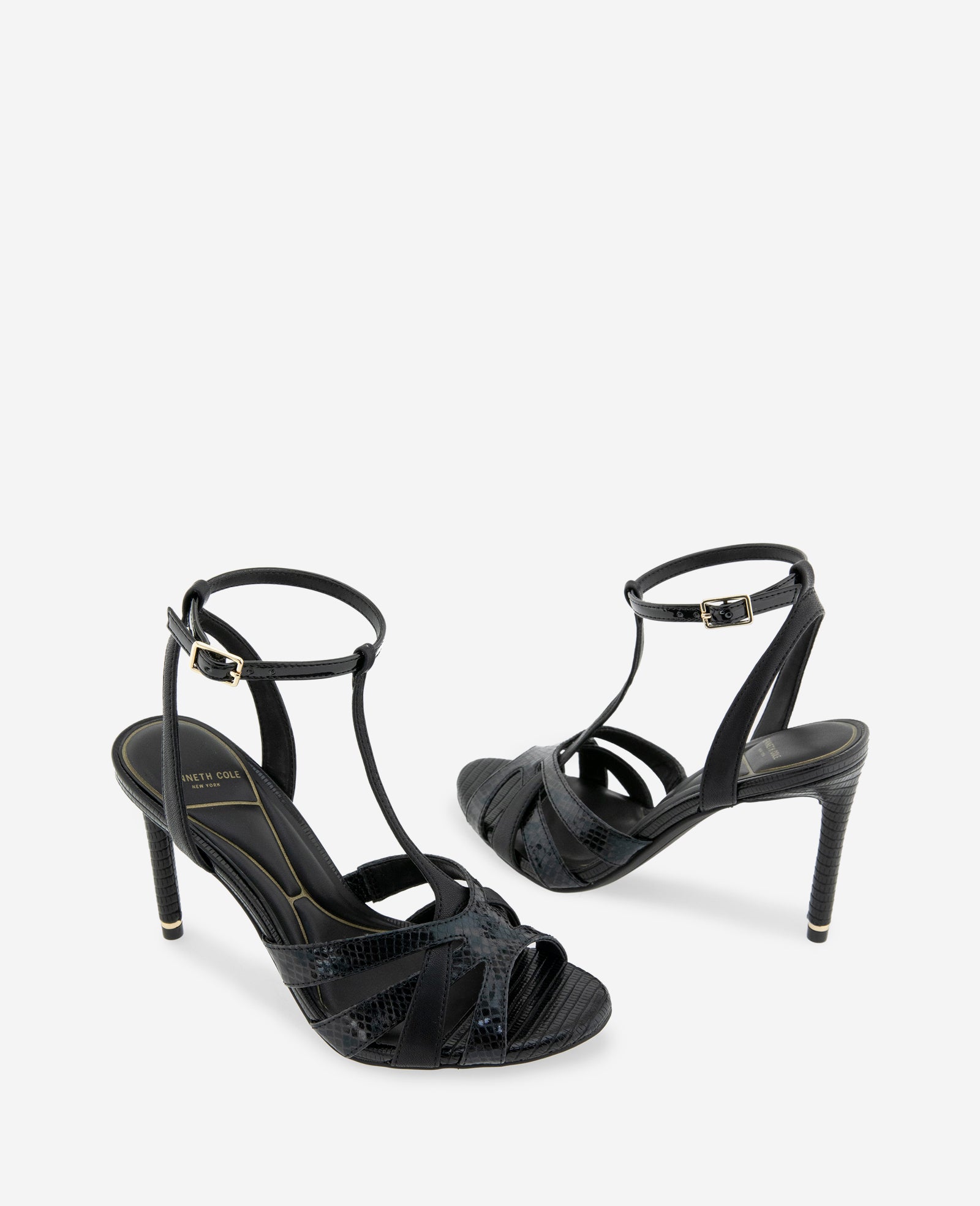 Kenneth Cole Reaction Shoes Liona Embossed Snake Heel sandali neri con tacco