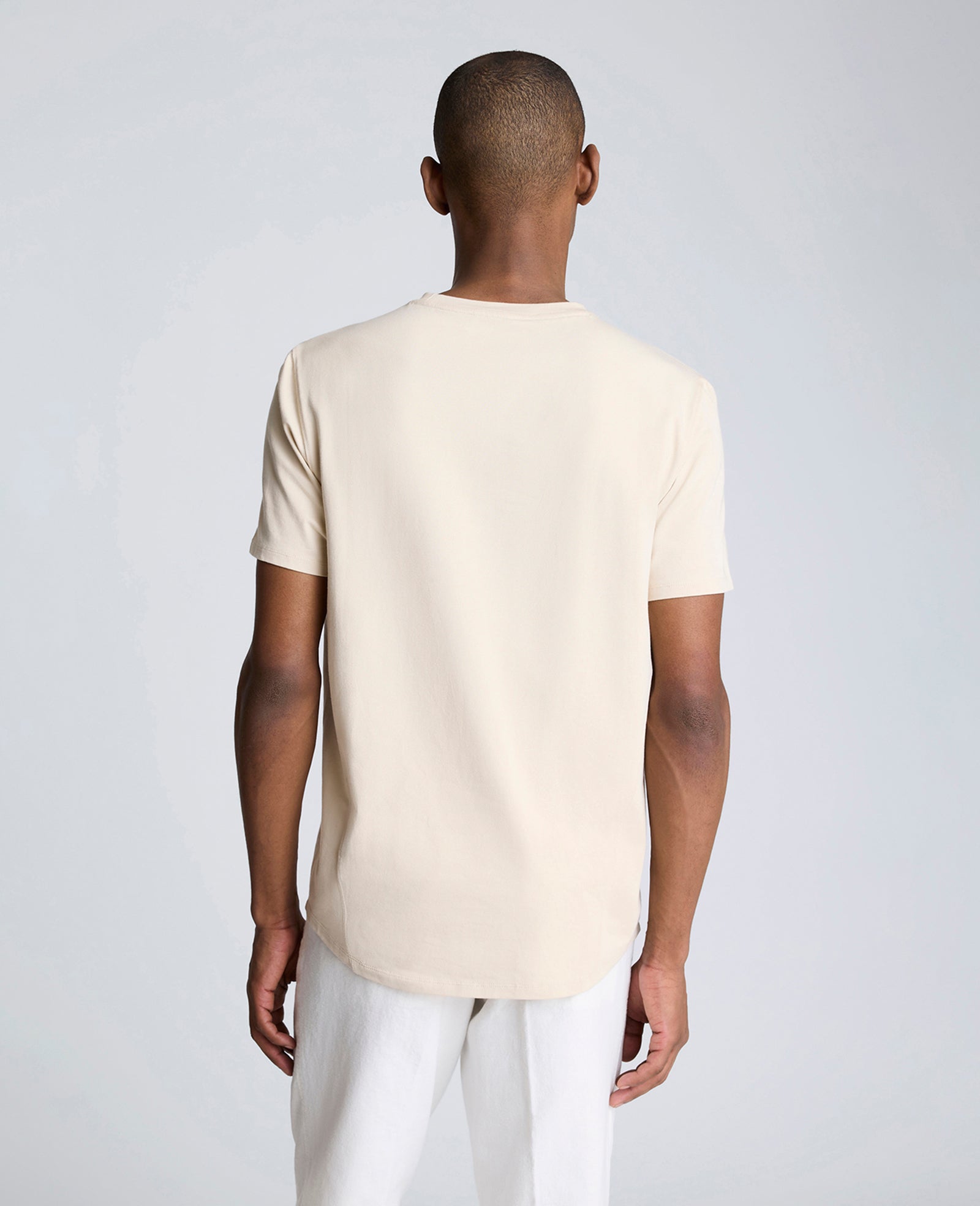 Kenneth Cole Reaction Clothing The Performance Crew Neck T-Shirt maglietta beige elasticizzata