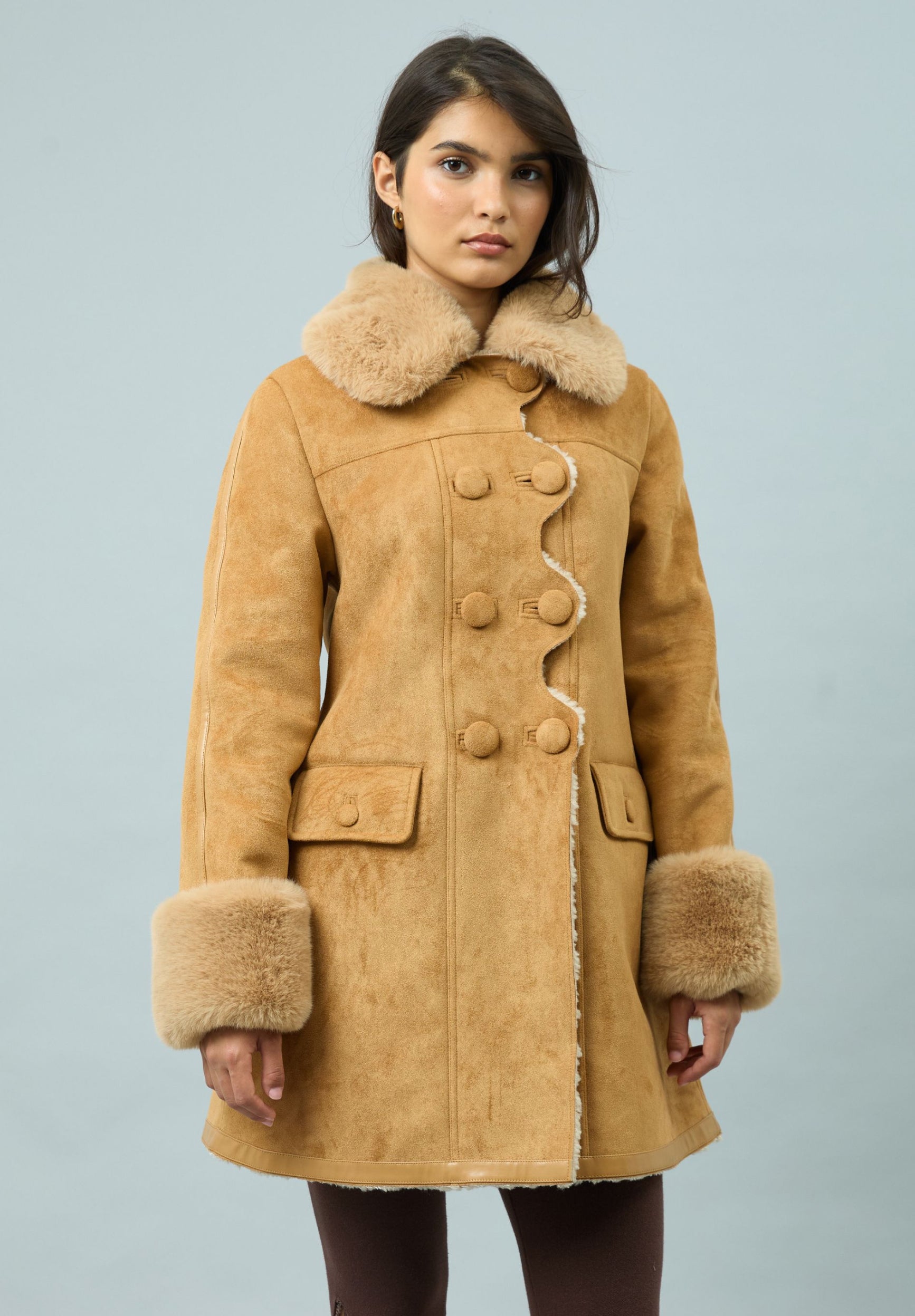 House Of Sunny Women's Jackets Dolly Honey Suede Shearling Coat cappotto