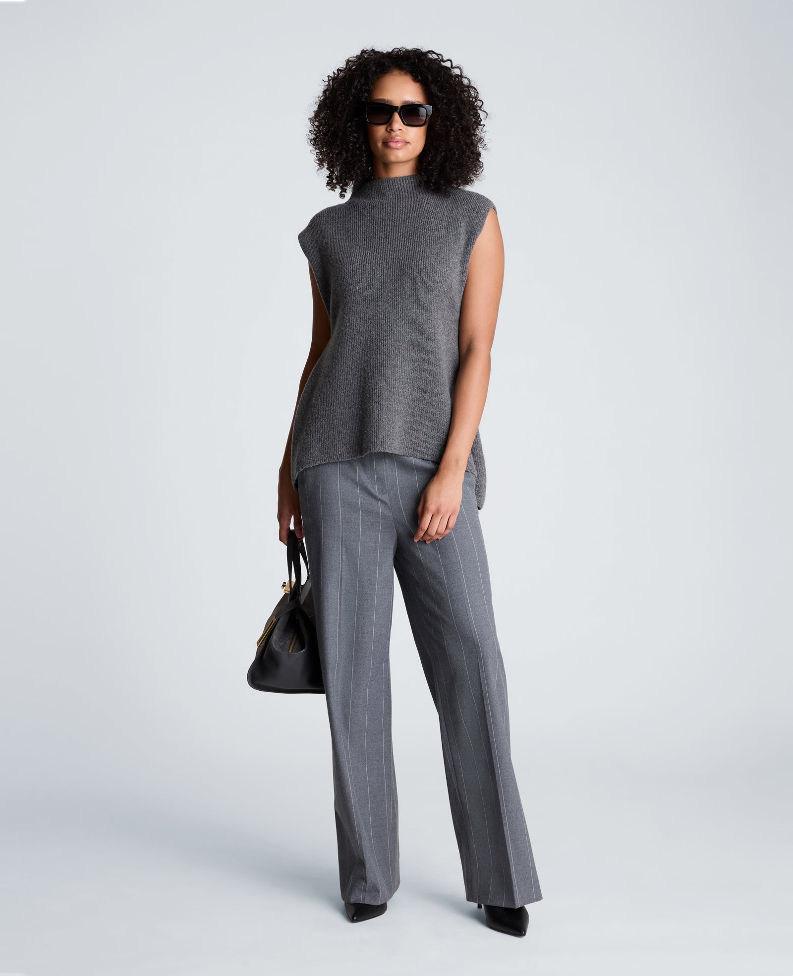 Kenneth Cole Reaction Clothing Mock Neck Sweater with Side Pleats maglia grigia senza maniche