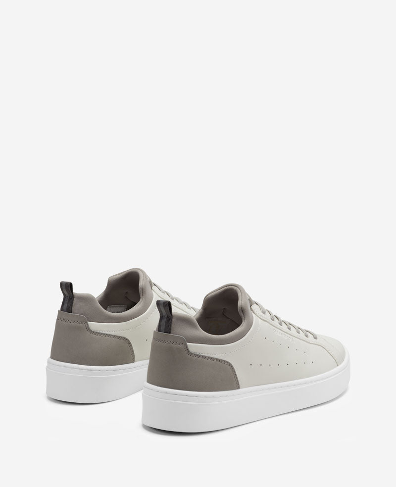 Kenneth Cole Reaction Shoes Nevel Slip On Sneaker uomo off white
