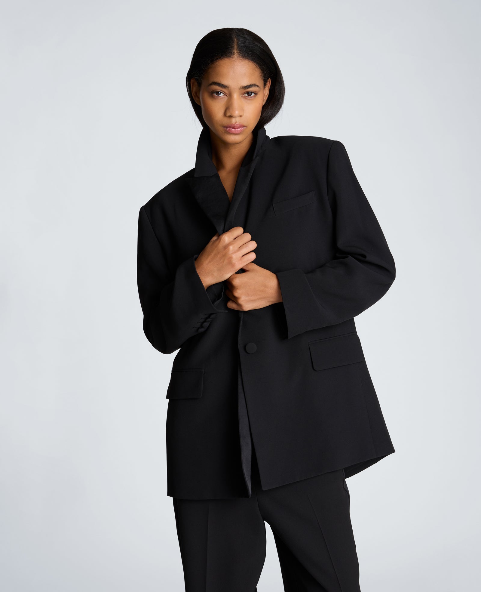 Kenneth Cole Reaction Clothing Boyfriend Jacket with Contrast Lapel giacca nera