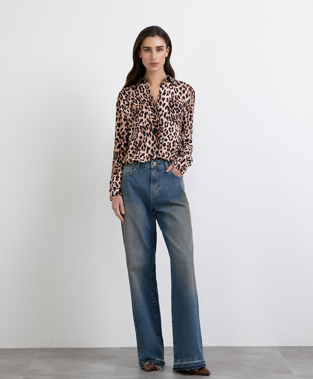 Markup Donna Camicie & Bluse Blusa in raso di viscosa stampa animalier