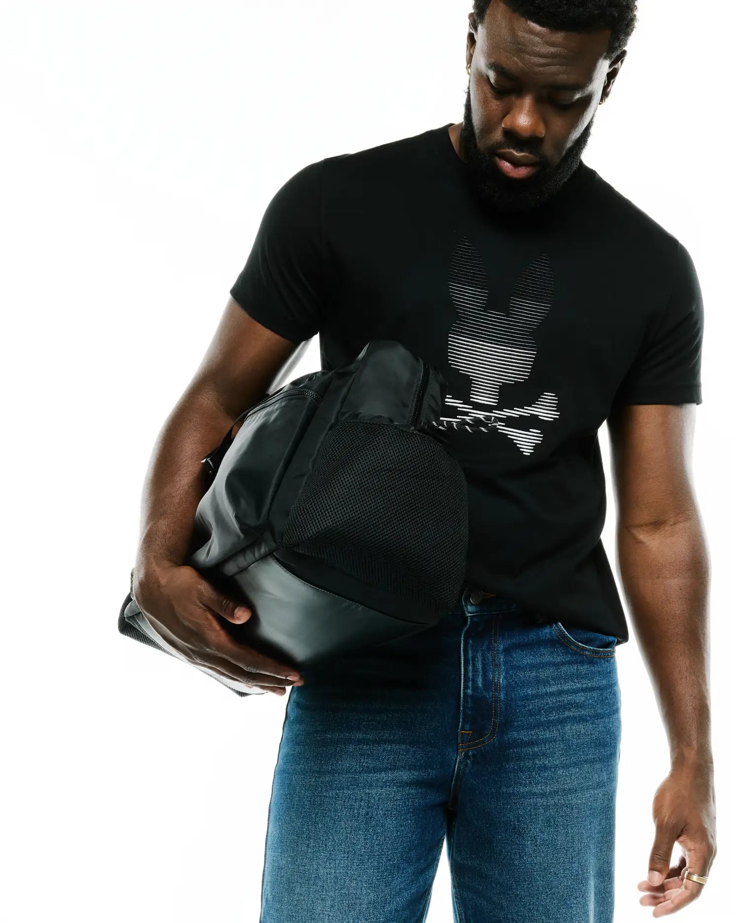 Psycho Bunny Men's Tees MEN'S SLADE BUNNY GRAPHIC TEE MT0200452 T-shirt nera in cotone Pima