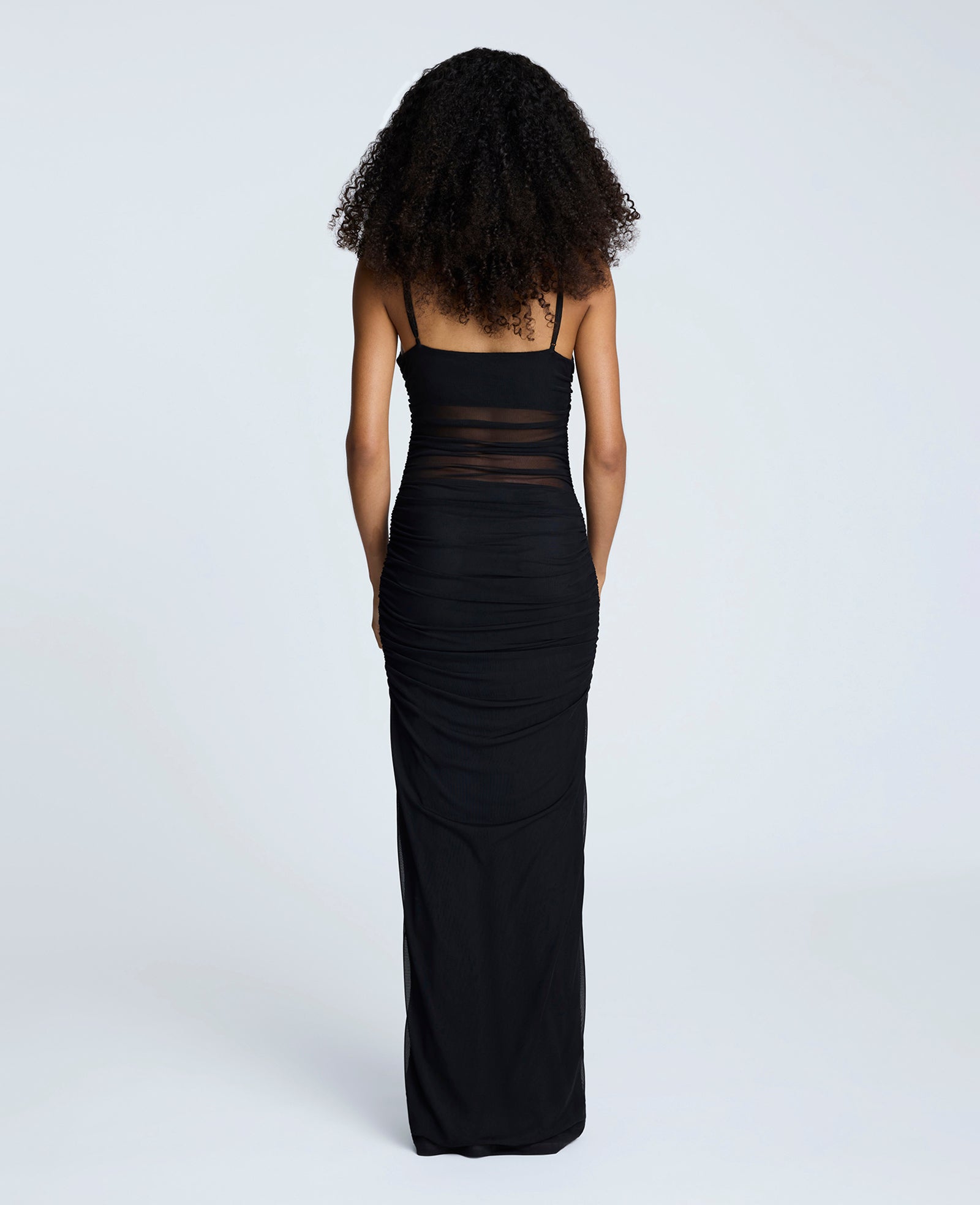Kenneth Cole Reaction Rouched Mesh Maxi Dress abito lungo nero
