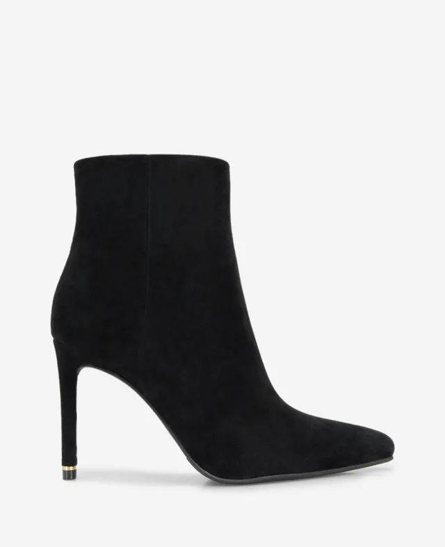 Kenneth Cole Reaction Shoes Quincy Suede Heel Ankle Bootie stivaletti neri in suede