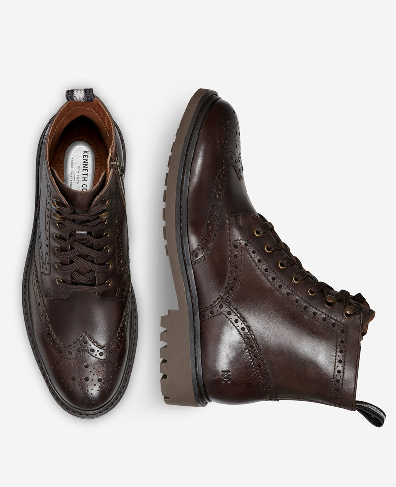 Kenneth Cole Reaction Shoes Todd Wingtip Lace Up Lug Sole Boot stivaletto ganache in pelle