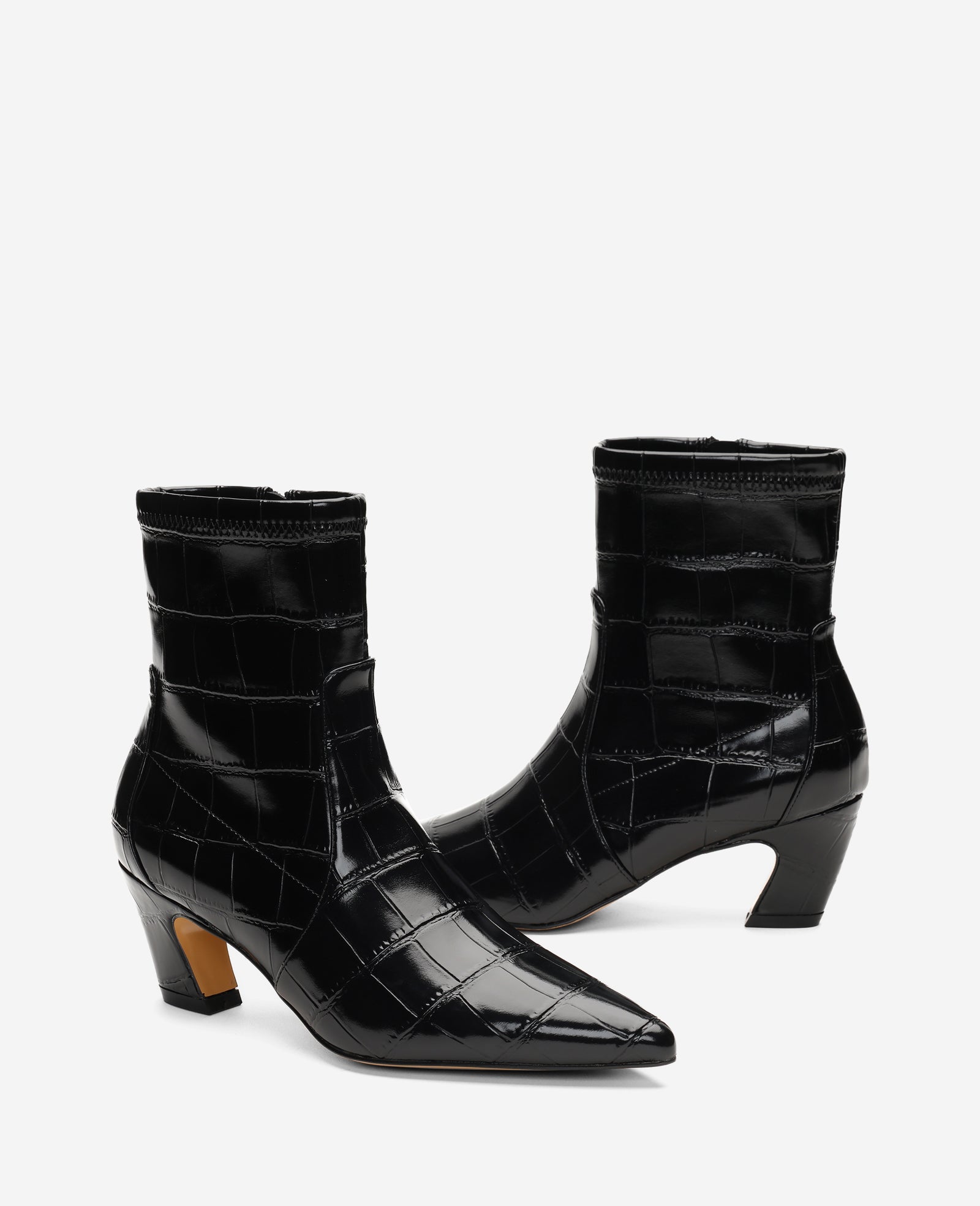 Kenneth Cole Reaction Shoes Odelle Embossed Croco Side Zip Point Toe Boot stivaletti neri effetto coccodrillo