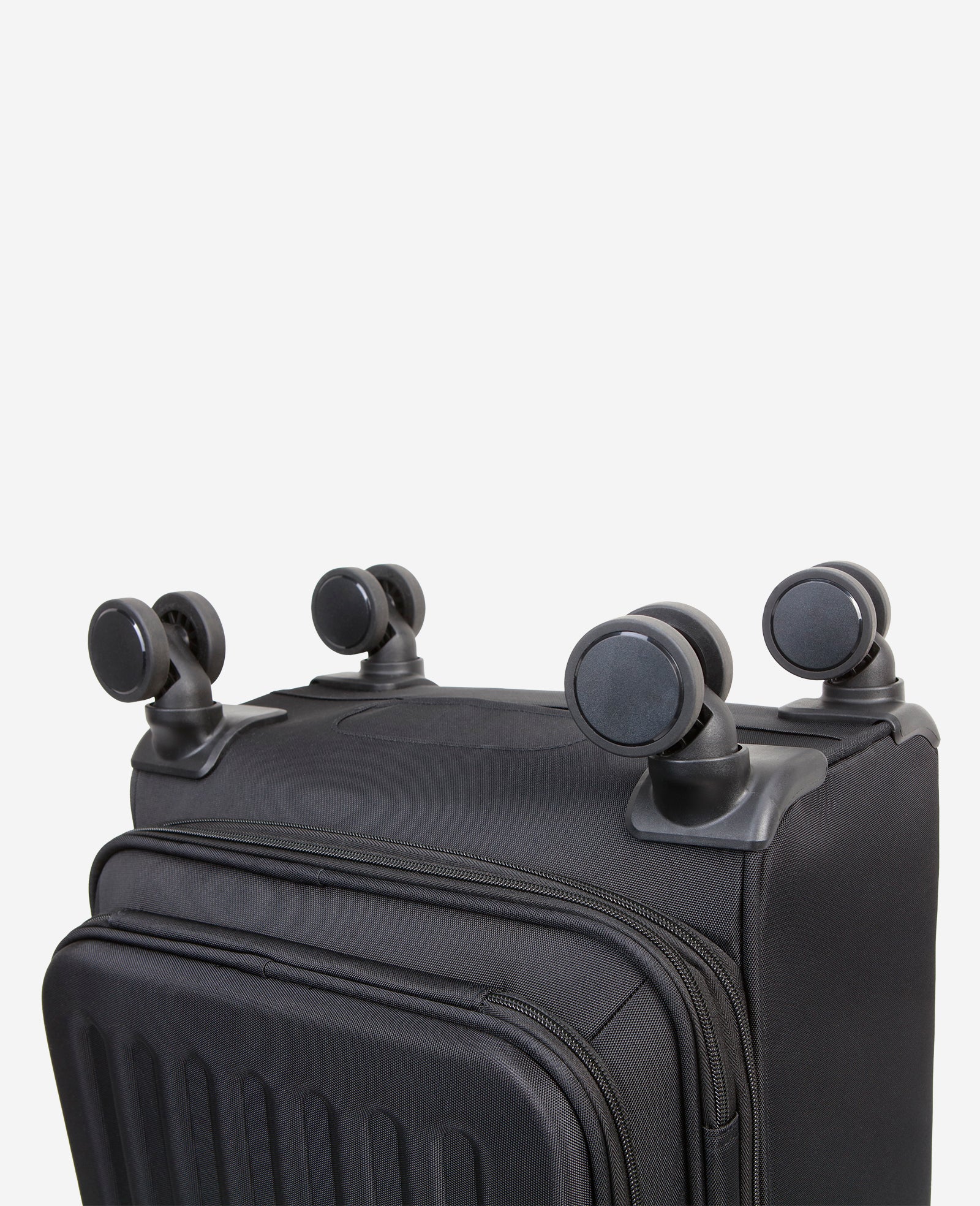 Kenneth Cole Reaction Luggage Venturer Luggage Soft Expandable Suitcase valigia morbida espandibile