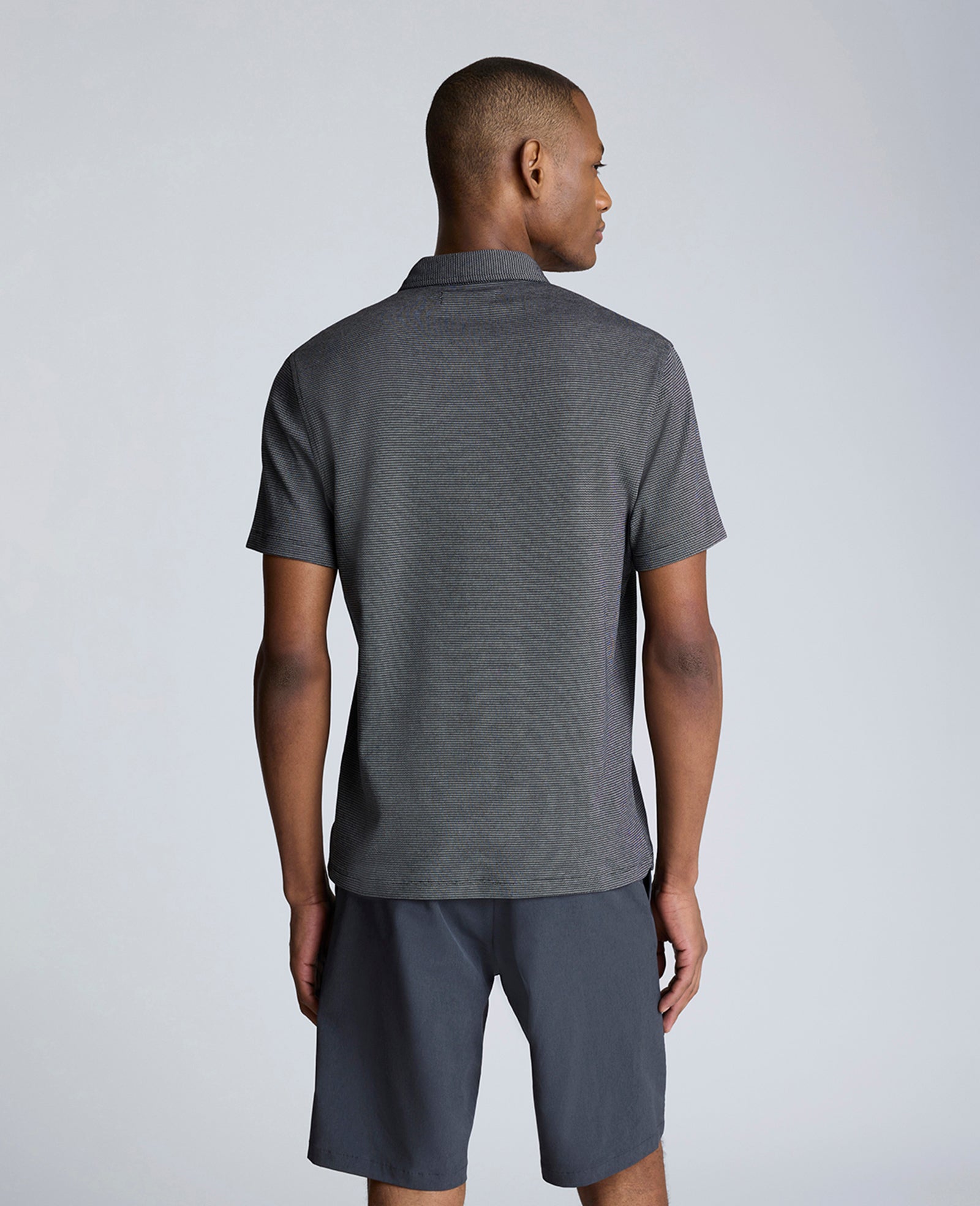 Kenneth Cole Reaction Clothing Knit Two-Toned Button polo nera in maglia, taglia S-XXL