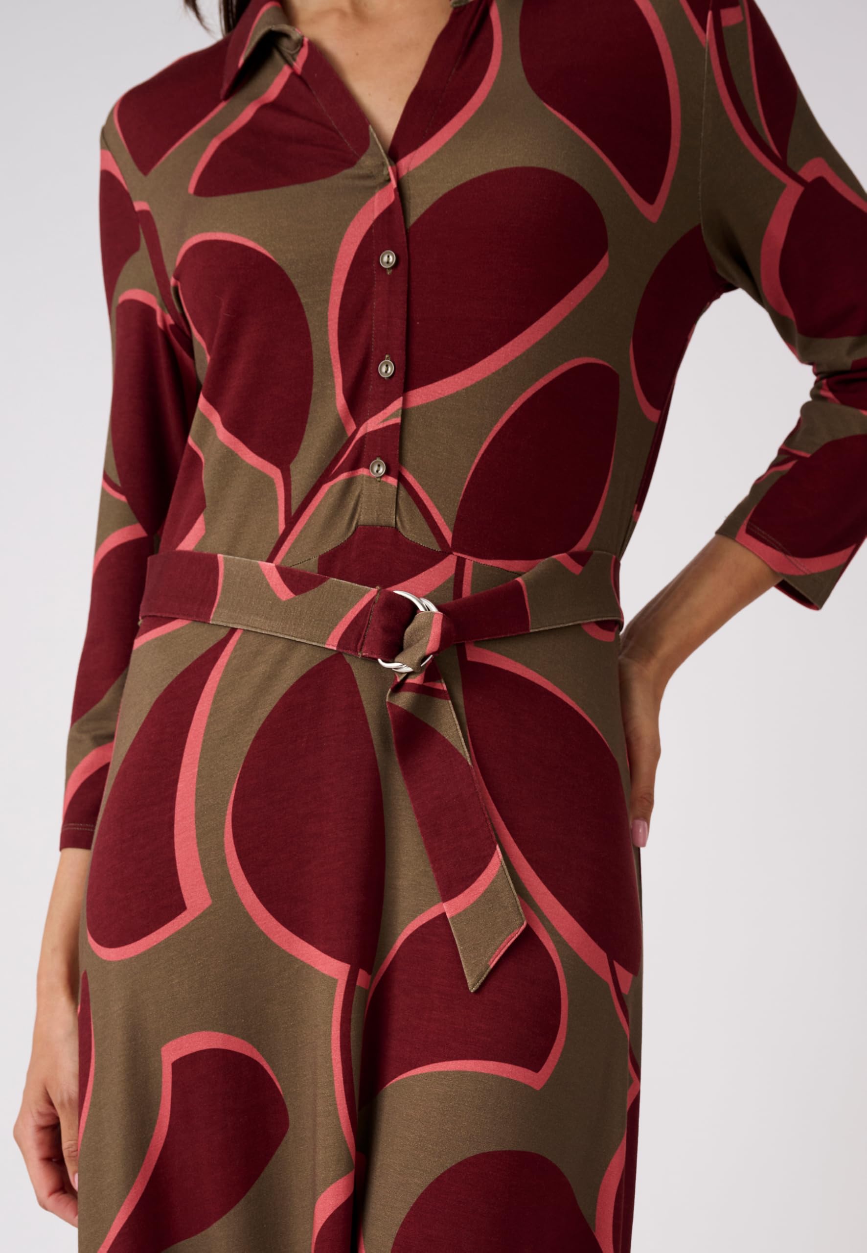 Damart Prêt-à-porter Abito in maglia stretch svasato verde 38-40