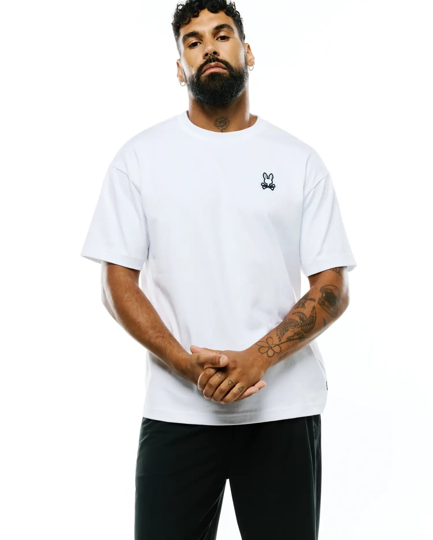 Psycho Bunny Men's Tees Jaydon Pima Cotton Oversized-Fit Tee maglietta bianca in cotone Pima