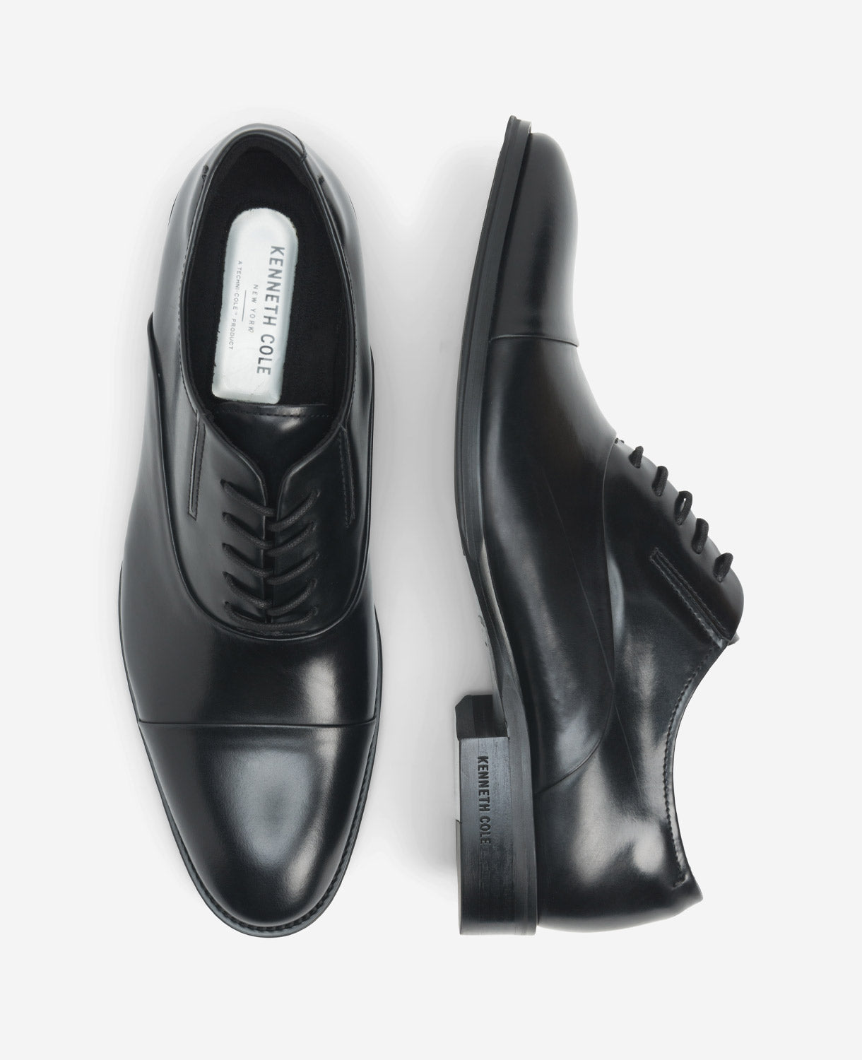 Kenneth Cole Reaction Lace Up Cap Toe Oxford scarpe nere in pelle
