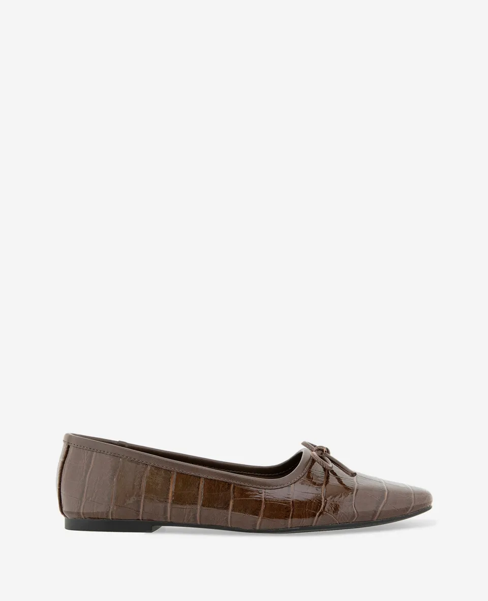 Kenneth Cole Reaction Shoes Carriah Embossed Croco Bow Tie Ballet Flat ballerina Chocolate Croco