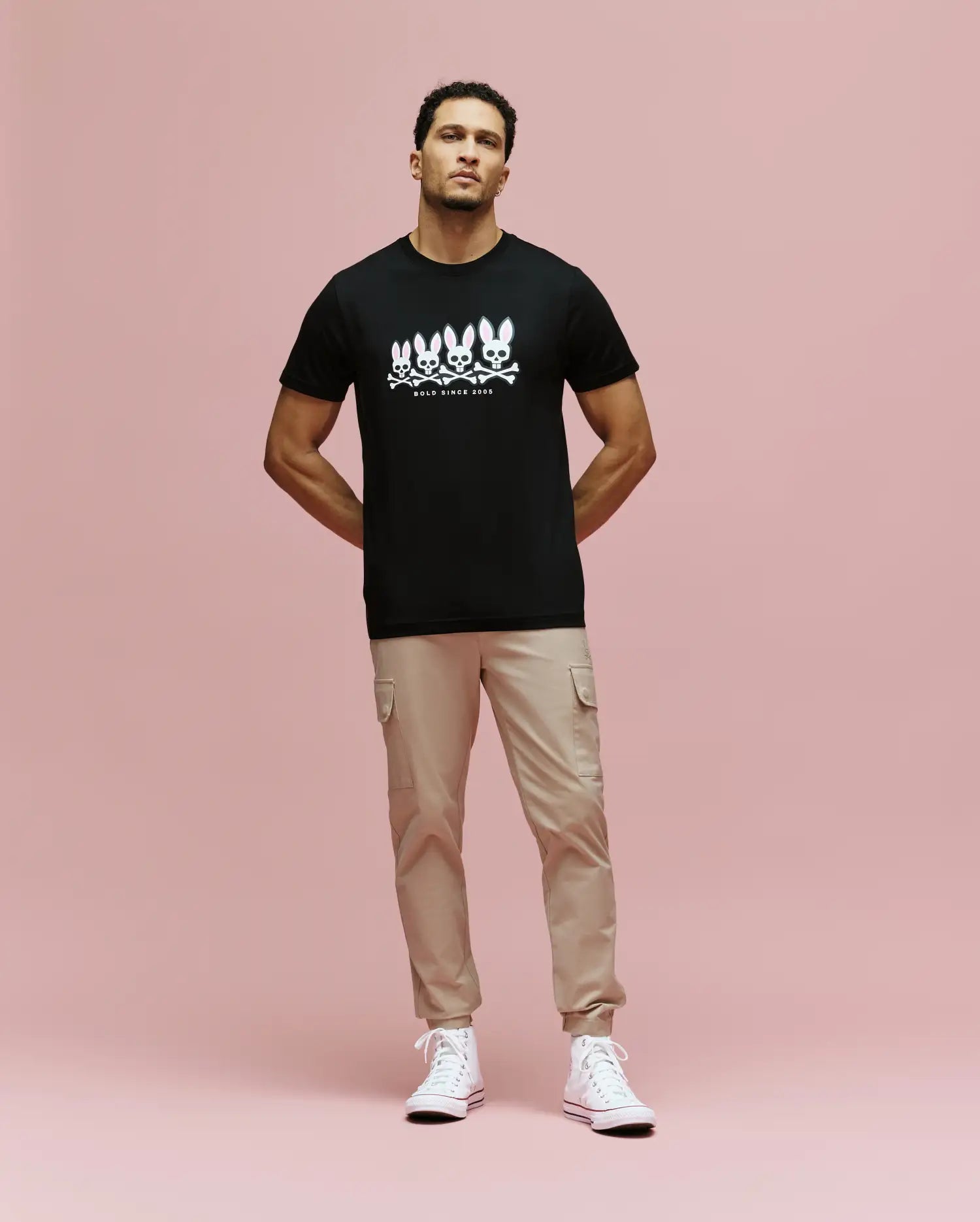 Psycho Bunny Men's Tees Archive Gradient Bunny Graphic Tee t-shirt nera cotone Pima