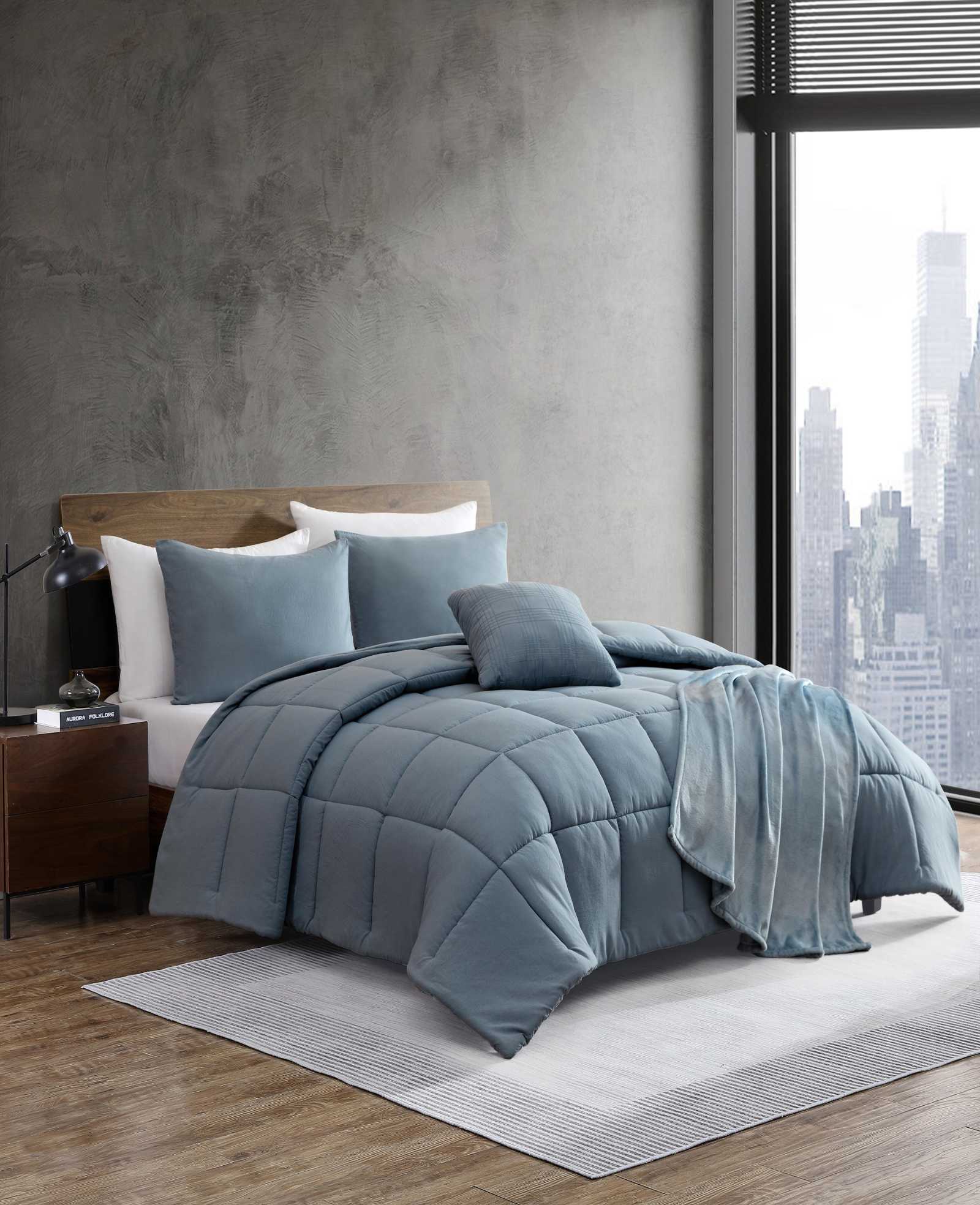 Kenneth Cole Reaction Home & Bedding Stonewashed Solid Comforter Set piumone blu Full/Queen, leggero