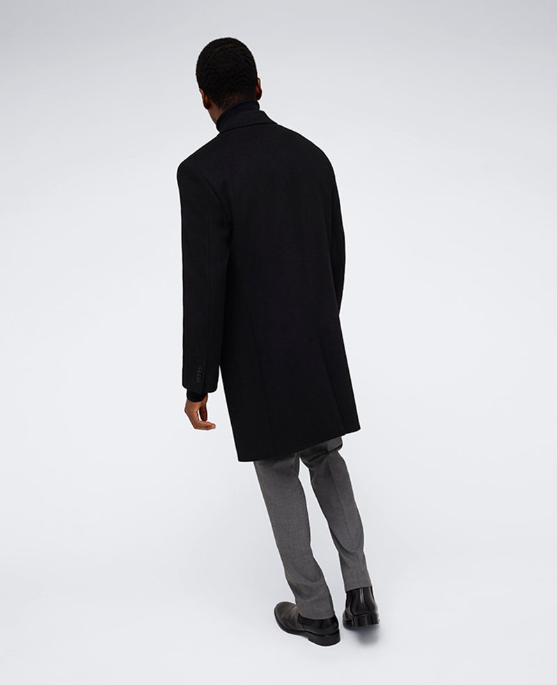 Kenneth Cole Reaction Clothing The Classic Fit Overcoat cappotto nero