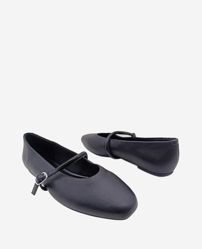 Kenneth Cole Reaction Shoes Magnolia Leather ballet flat nere in pelle