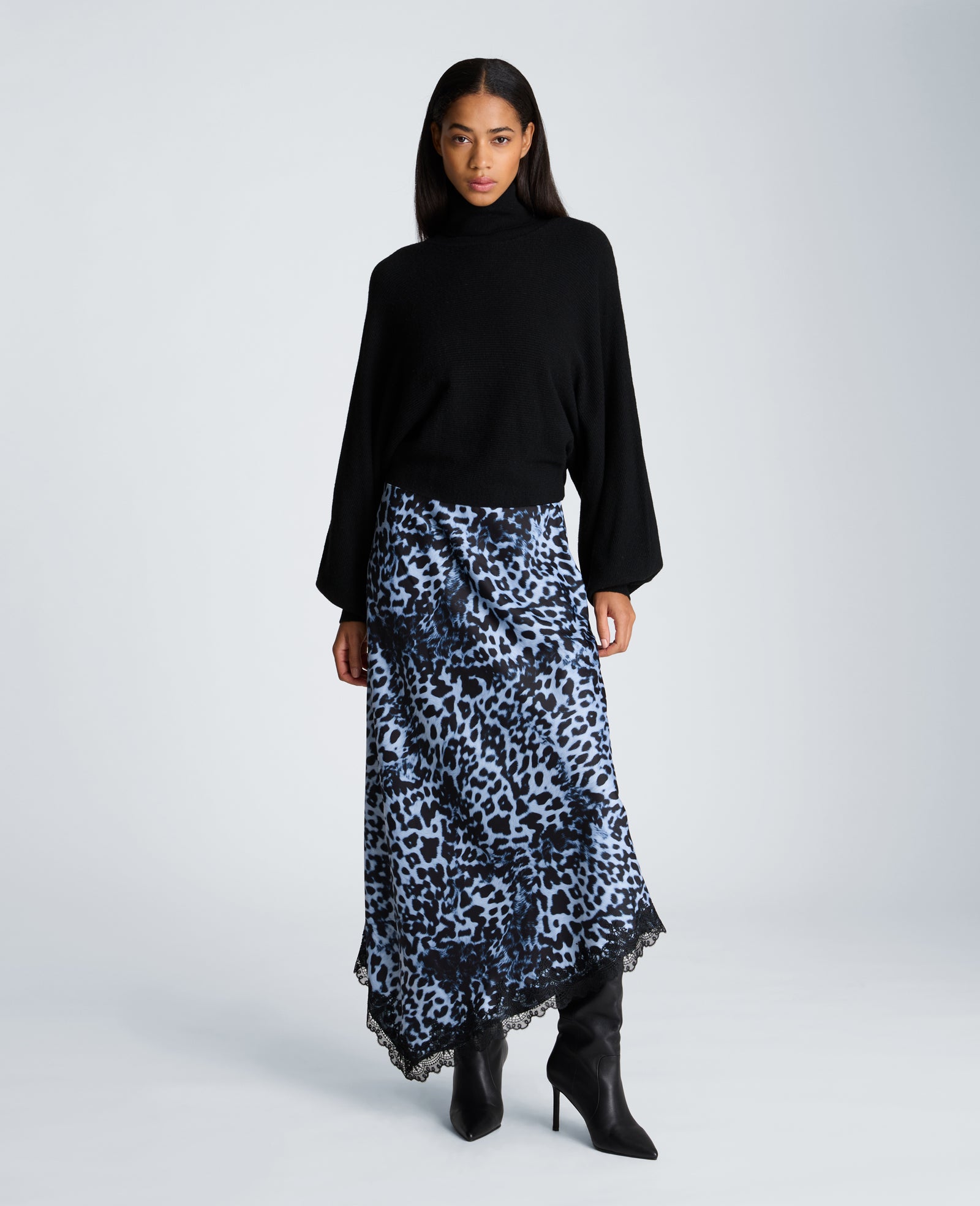 Kenneth Cole Reaction Clothing Horizontal Shaker Crop Turtleneck dolcevita nero