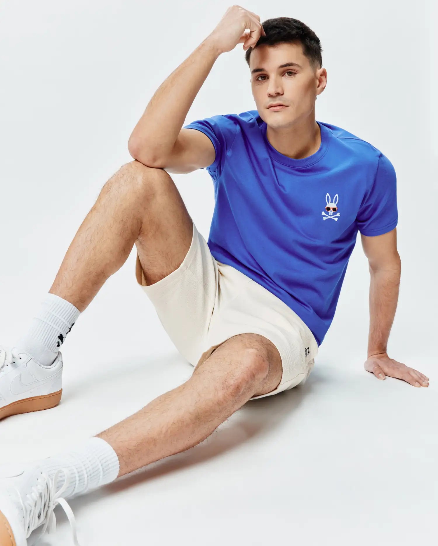 Psycho Bunny Men's Tees Sunny Chest Graphic Tee MT0200278 T-shirt blu ricamata