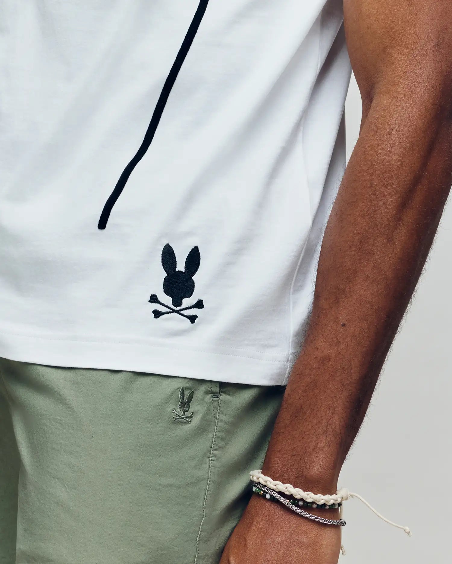 Psycho Bunny Men's Tees Soren Graphic Tee MT0200180 T-shirt bianca